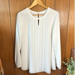 Cabi Long Sleeve Pleated White Blouse Size Medium